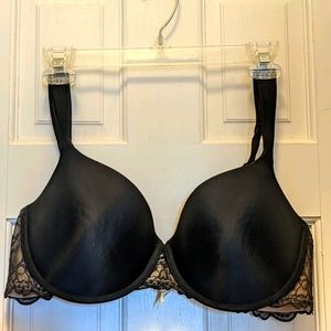 LIKE NEW!!! BEAUTIFUL BLACK BRA